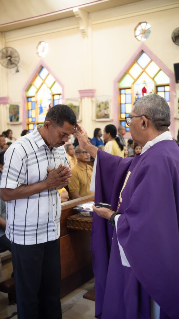 Rabu Abu, Katedral Larantuka